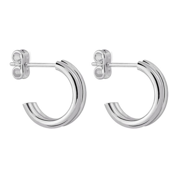 Pendientes Plata Ava acabados de rodio en plata y diseñados por Vioret Joyas ®