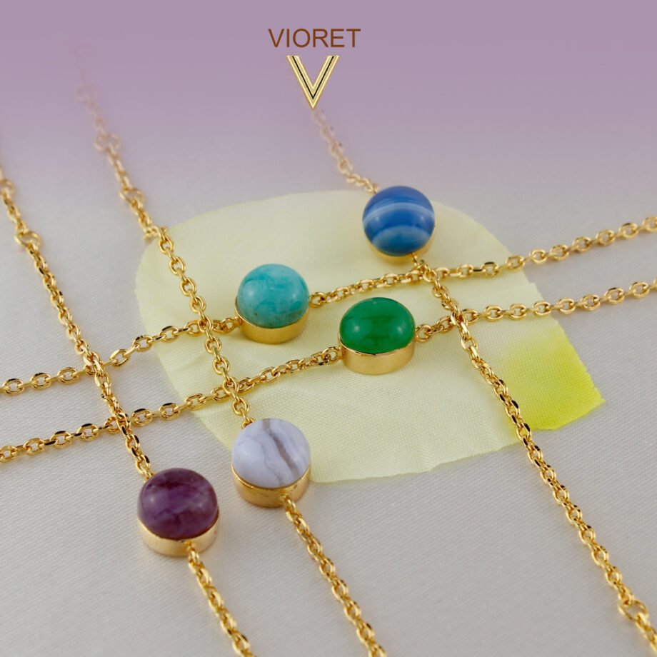 Pulsera Oro Valeria acabadas en oro de 18 quilates diseñadas por Vioret Joyas ®
