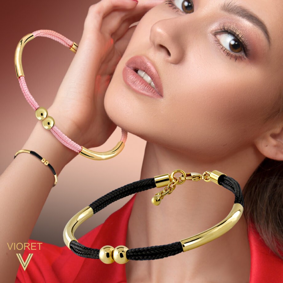 Mujer joven luciendo Pulsera Oro Alma diseñadas por Vioret Joyas Ⓡ
